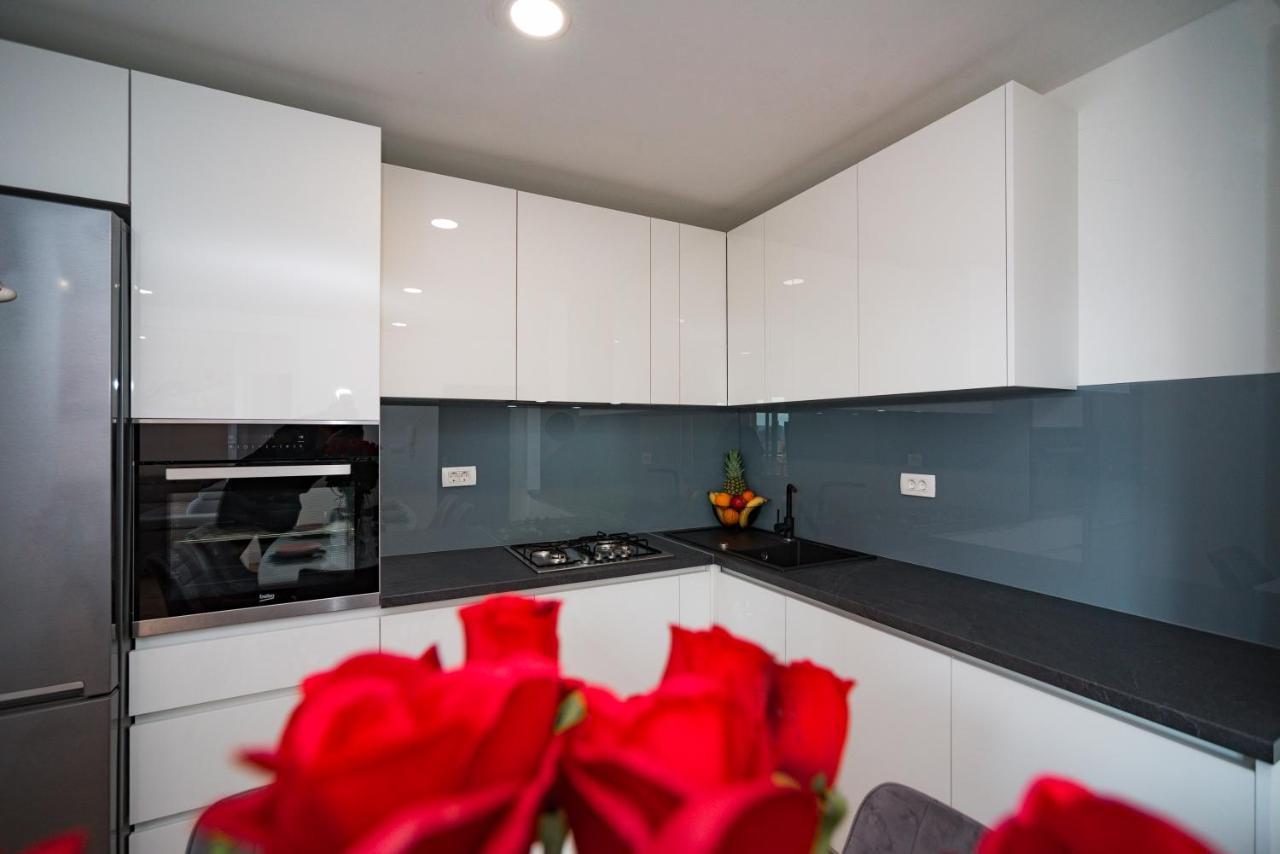 Apartamento Klara Kaštela Exterior foto