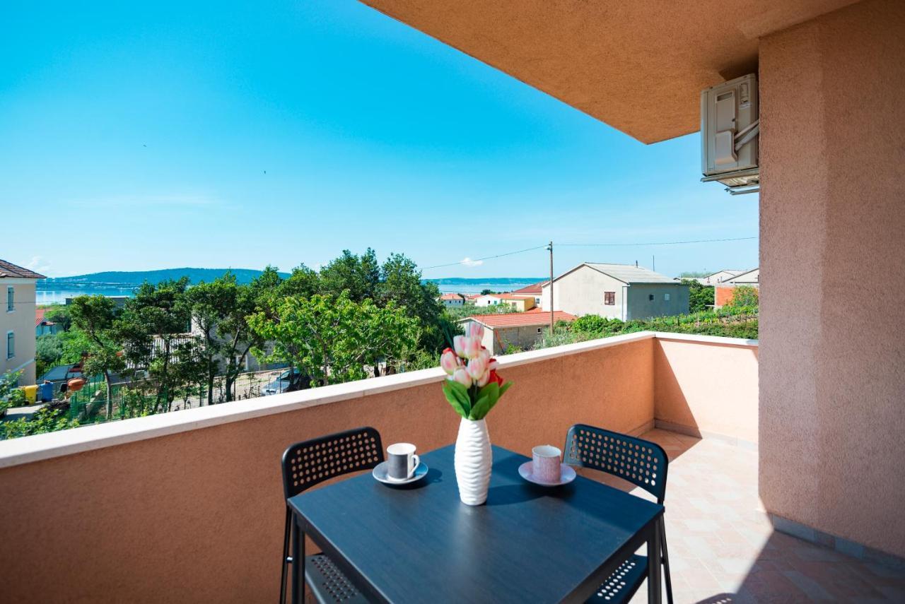 Apartamento Klara Kaštela Exterior foto